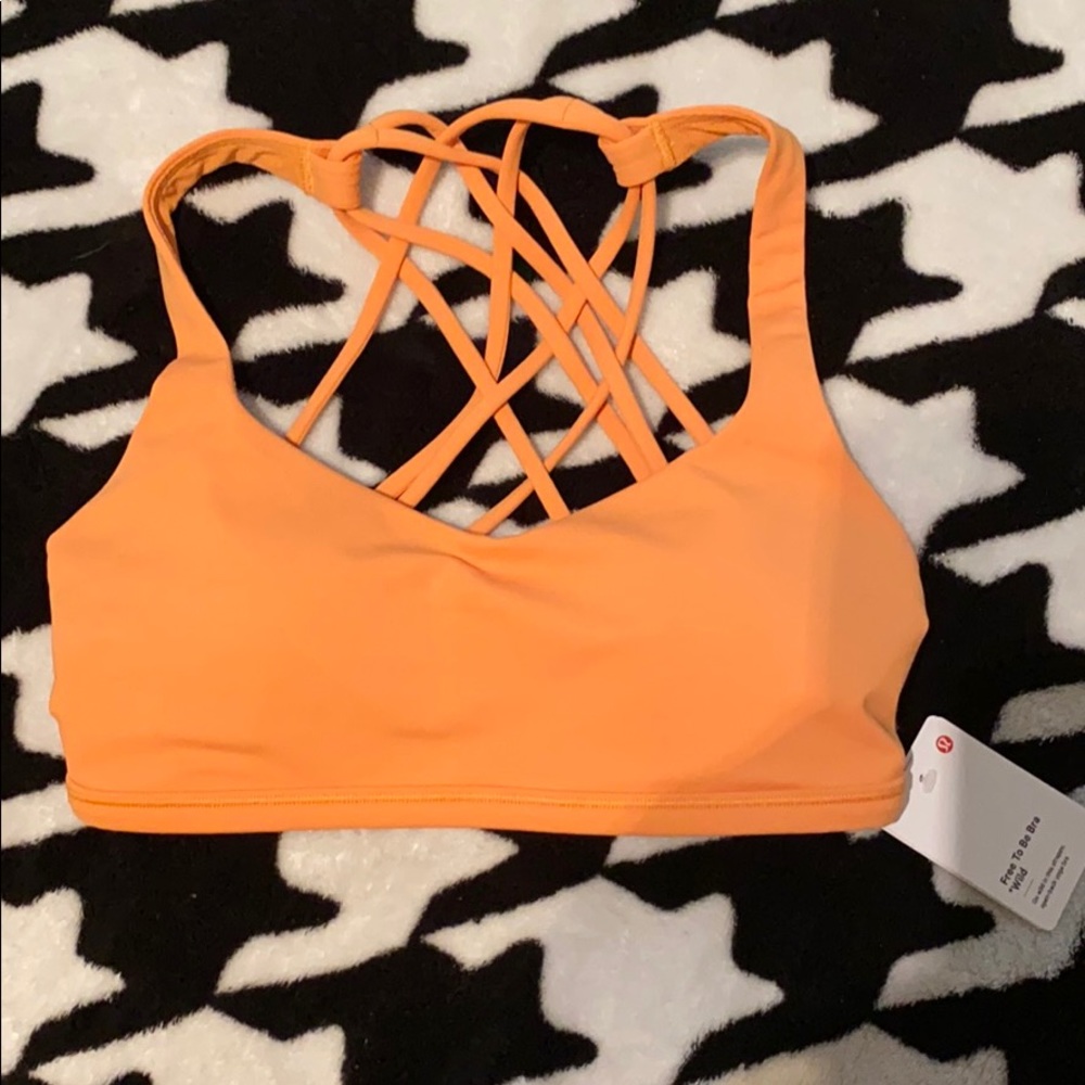 Lululemon Free To Be Bra